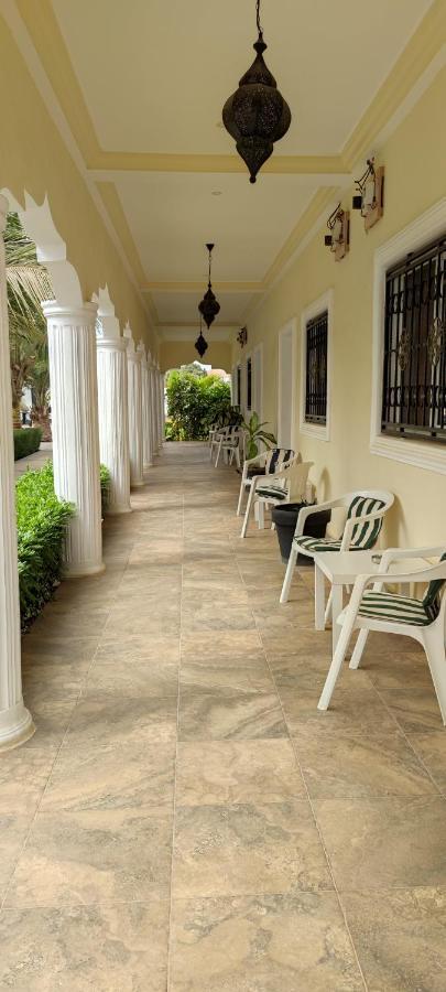 Dulaa Deema Residence Brufut Heights Tranquil Exteriér fotografie