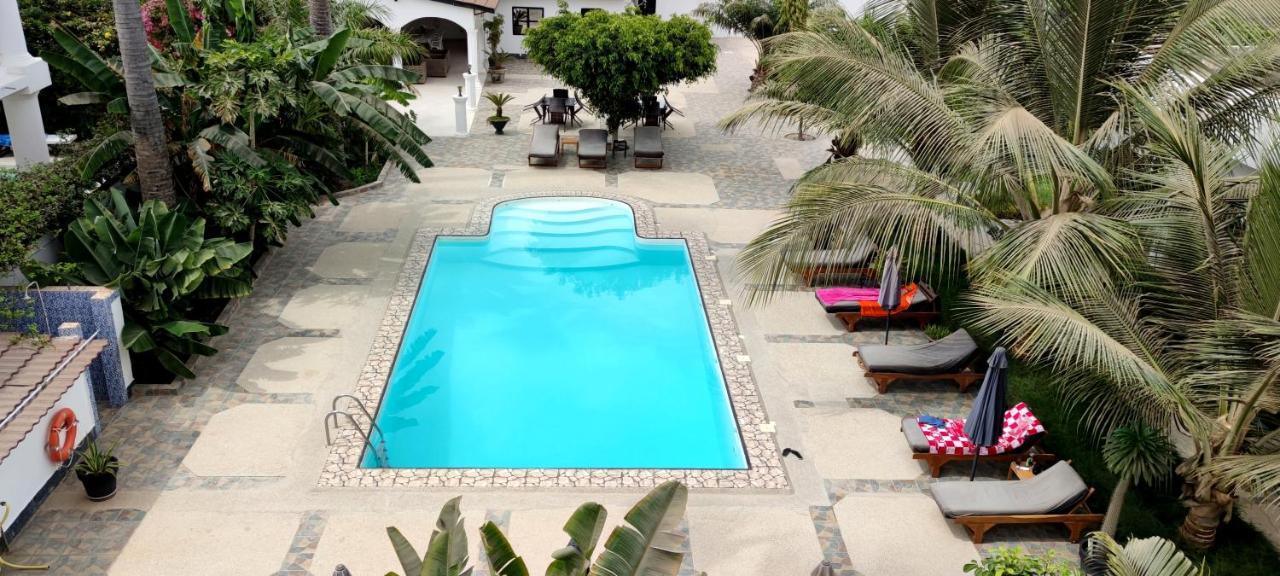 Dulaa Deema Residence Brufut Heights Tranquil Exteriér fotografie