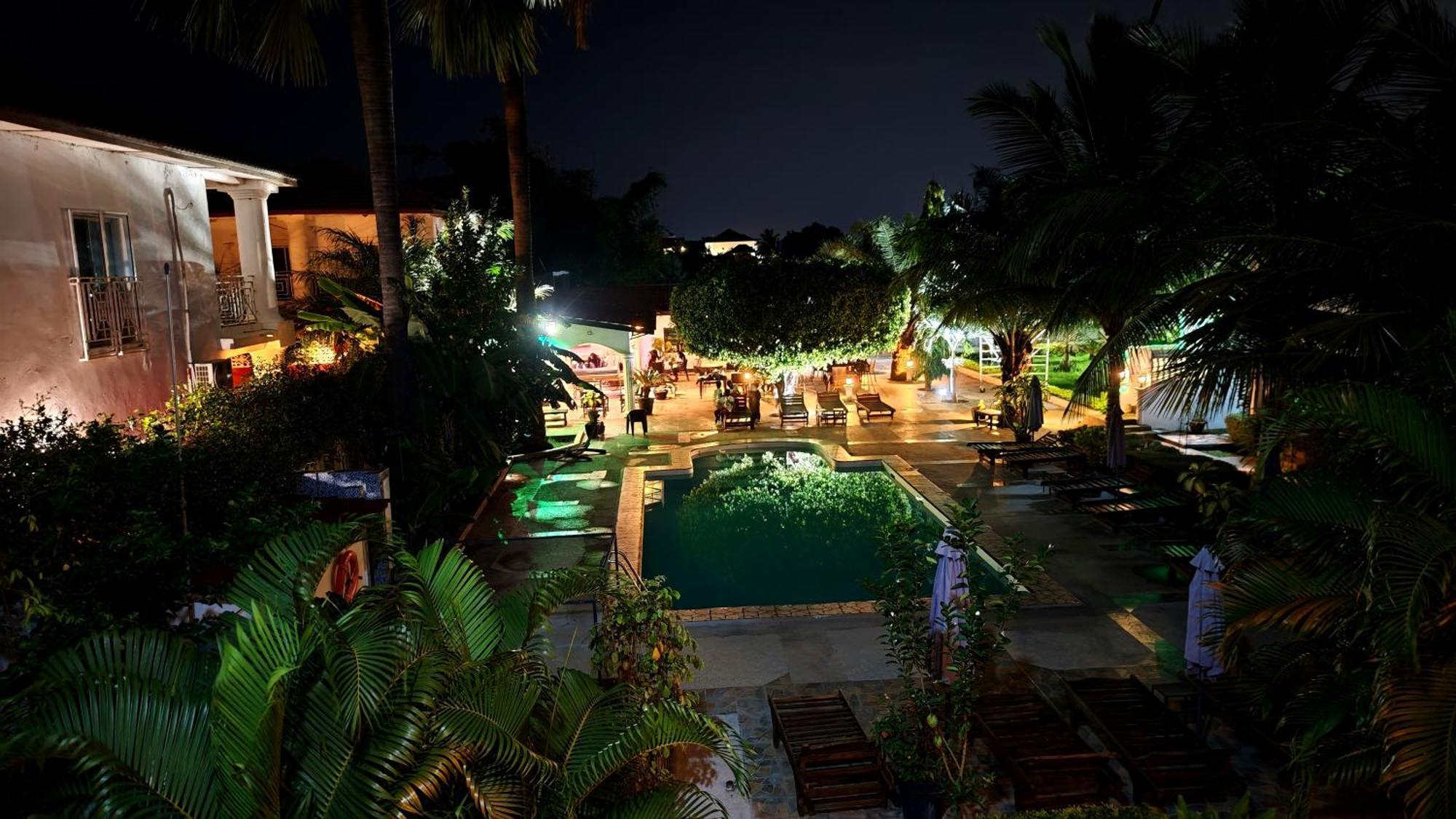 Dulaa Deema Residence Brufut Heights Tranquil Exteriér fotografie